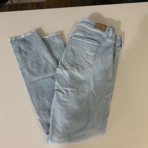 NWOT! American Eagle size 4 short jeans